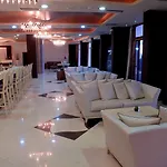 Hotel Evia & 3*