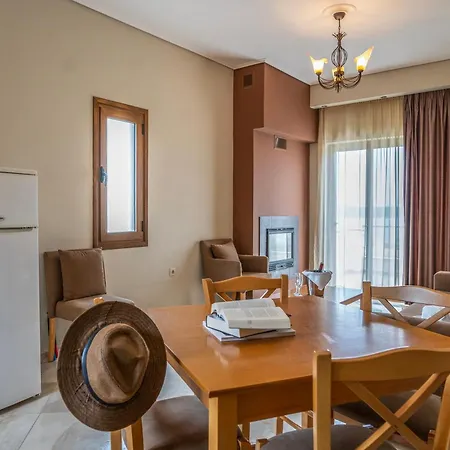 Hotel Evia & 3*