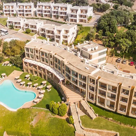 Hotel Evia & 3*