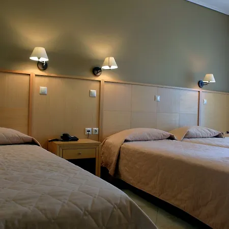Evia & Hotel 3*