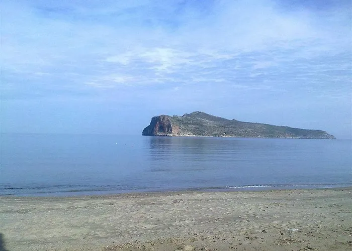 Ξενοδοχείο Evia & Marmari (Evia)