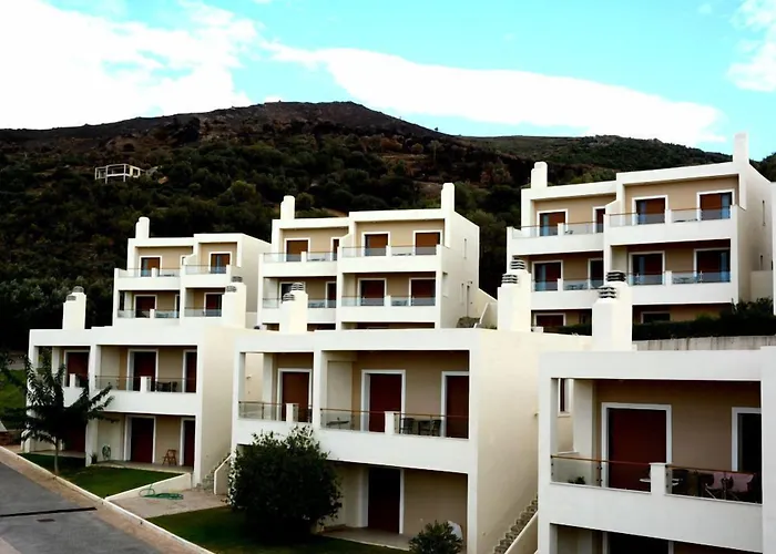 Evia & Ξενοδοχείο 3*