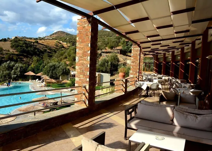 Evia & Ξενοδοχείο