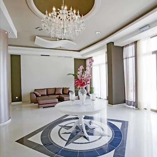 Evia & Ξενοδοχείο 3*